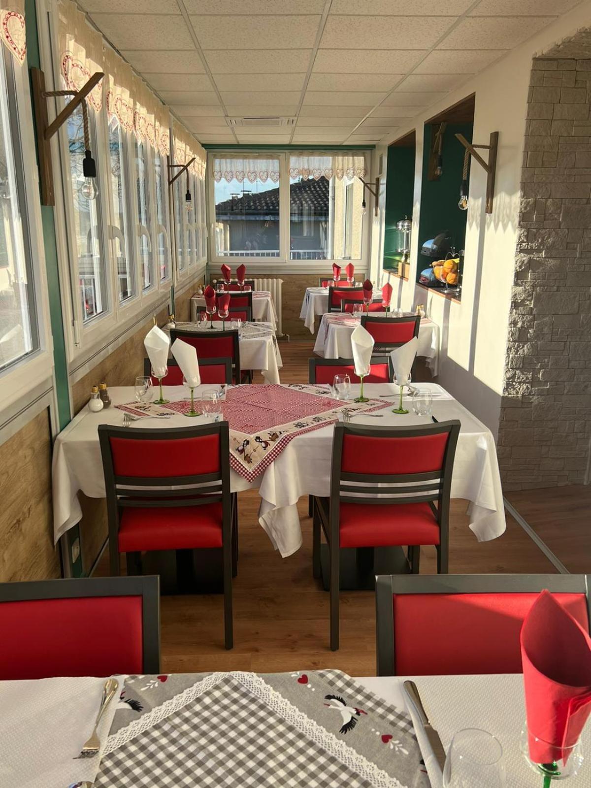 Guéret Hotel Le Pommeil חדר תמונה