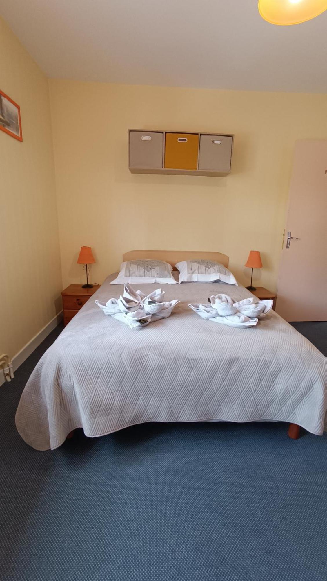 Guéret Hotel Le Pommeil מראה חיצוני תמונה